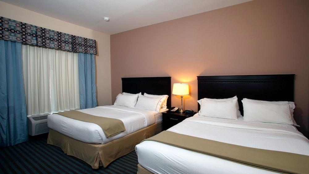 Holiday Inn Express Leland - Wilmington Area, An Ihg Hotel Bagian luar foto