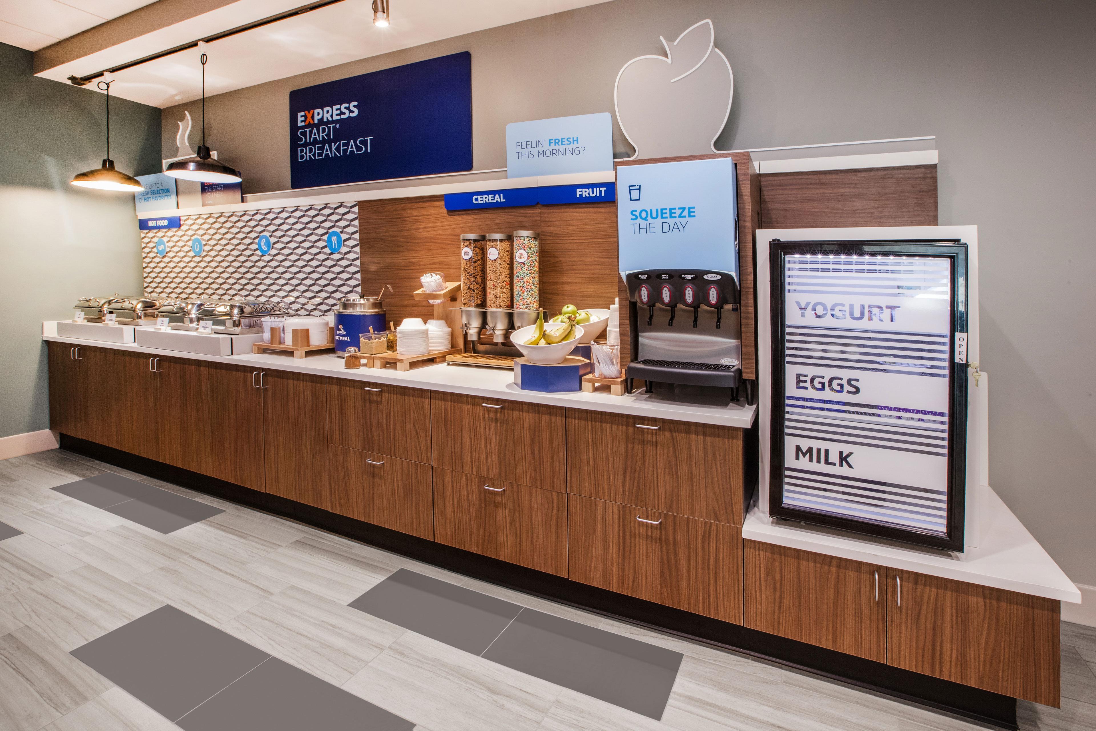 Holiday Inn Express Leland - Wilmington Area By Ihg Bagian luar foto
