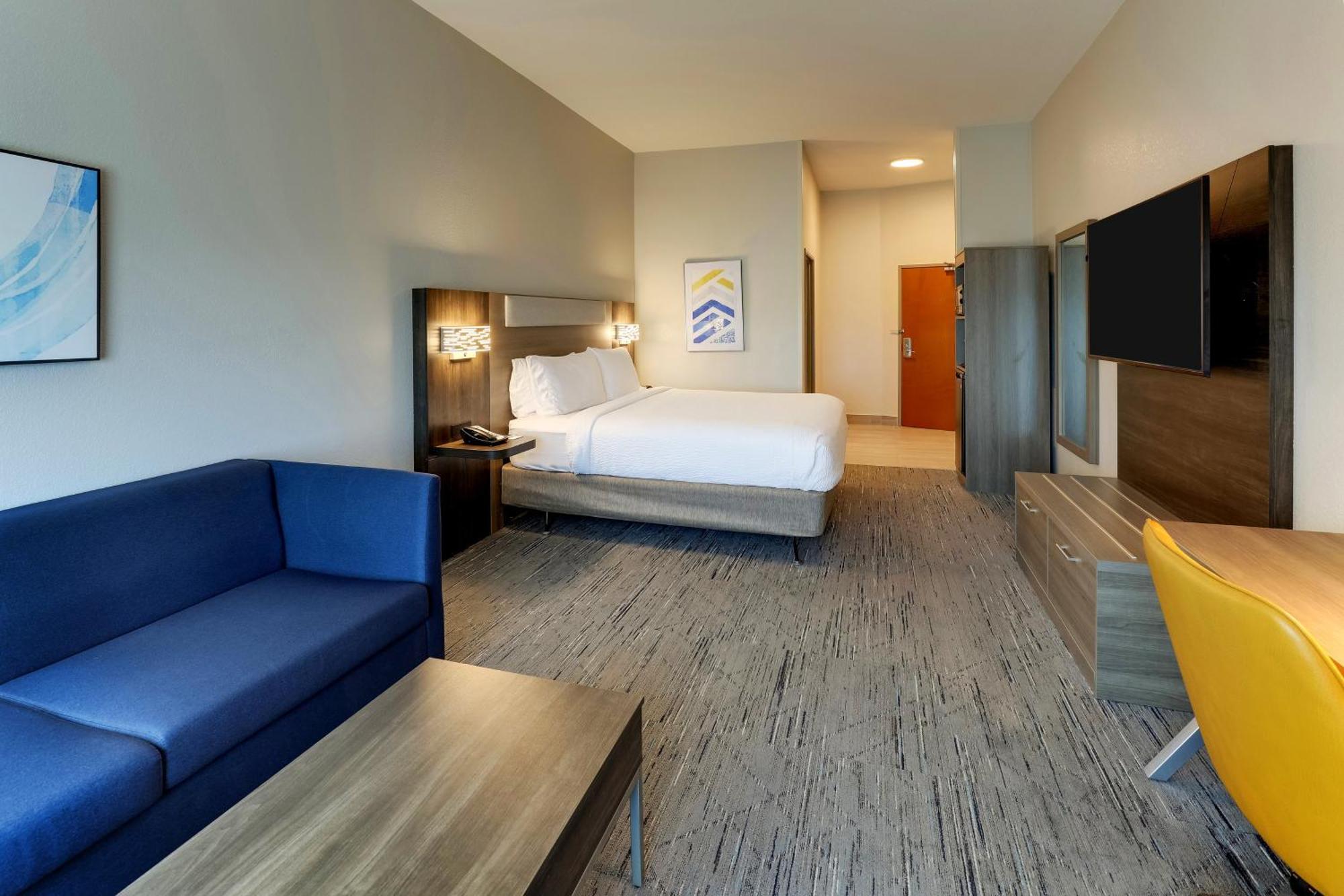 Holiday Inn Express Leland - Wilmington Area By Ihg Bagian luar foto