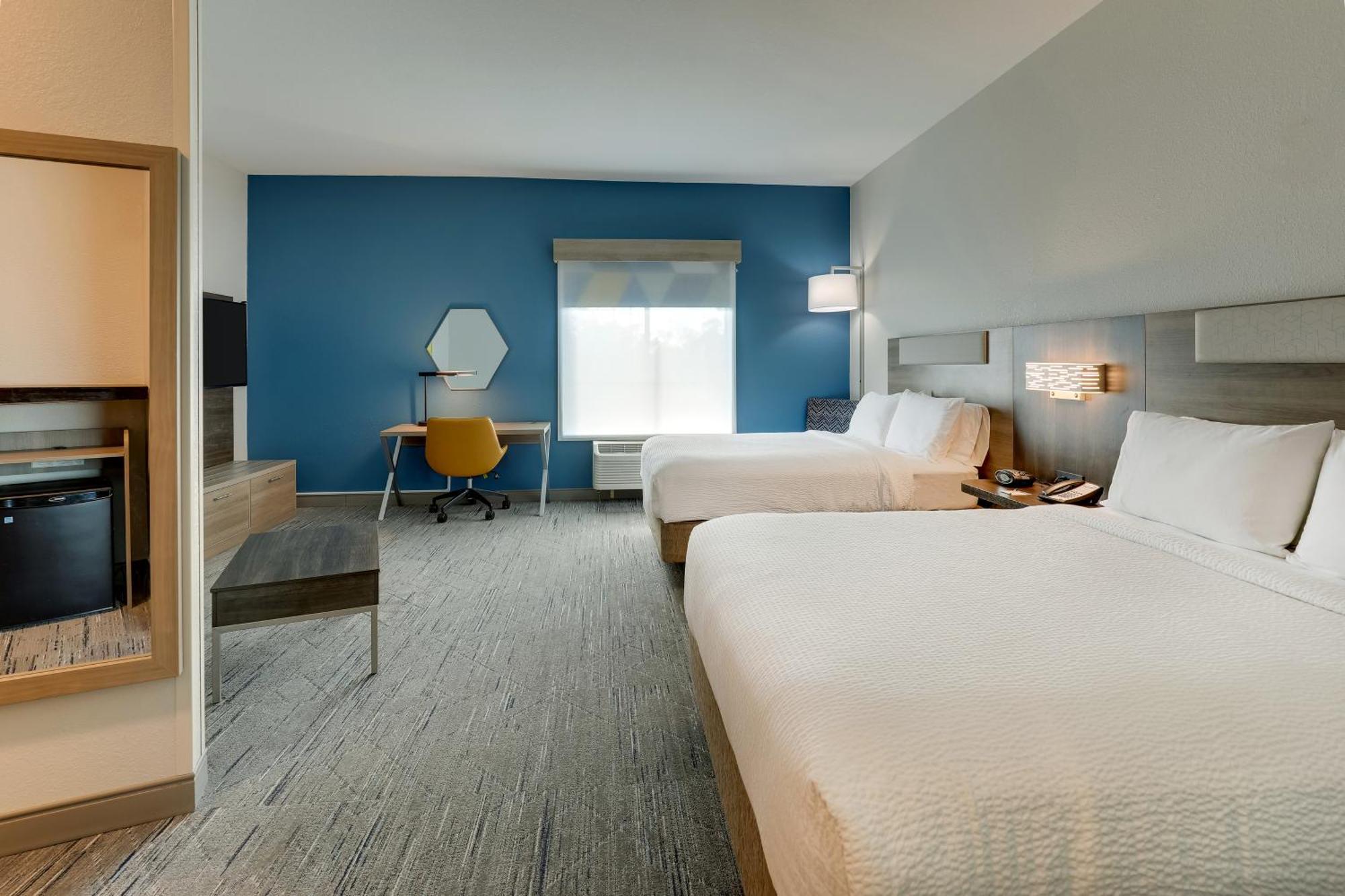 Holiday Inn Express Leland - Wilmington Area By Ihg Bagian luar foto