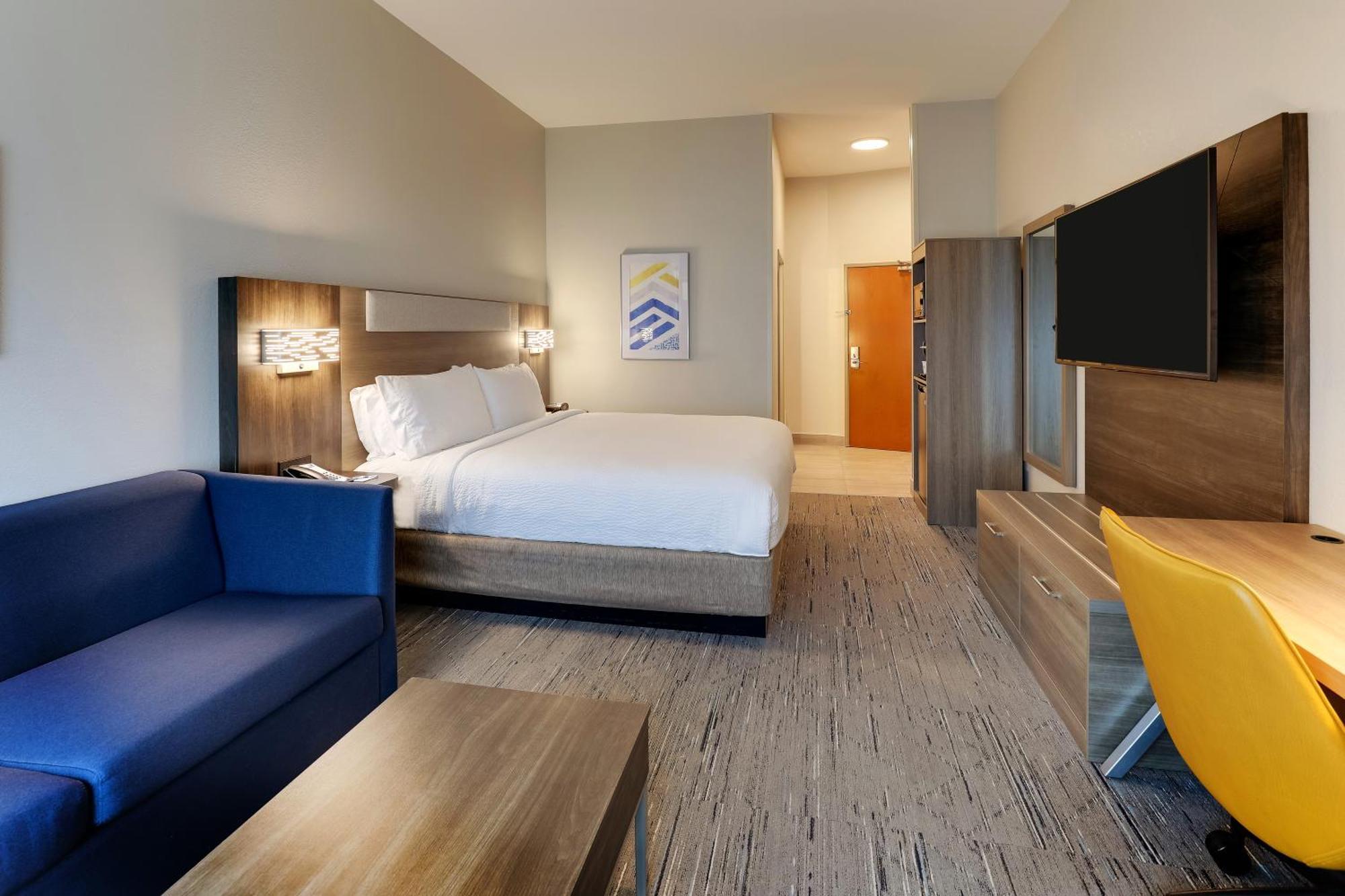 Holiday Inn Express Leland - Wilmington Area By Ihg Bagian luar foto