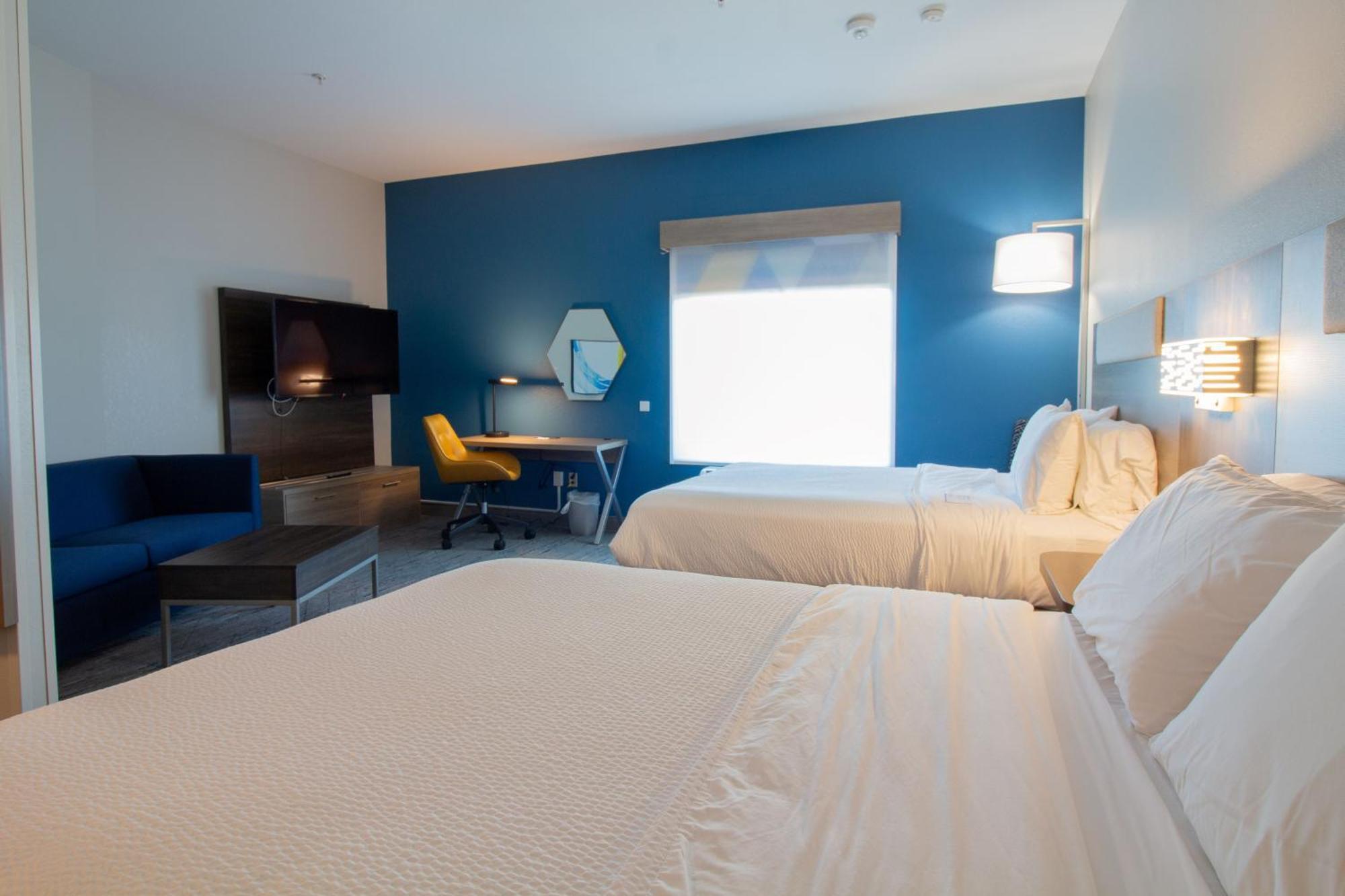 Holiday Inn Express Leland - Wilmington Area By Ihg Bagian luar foto