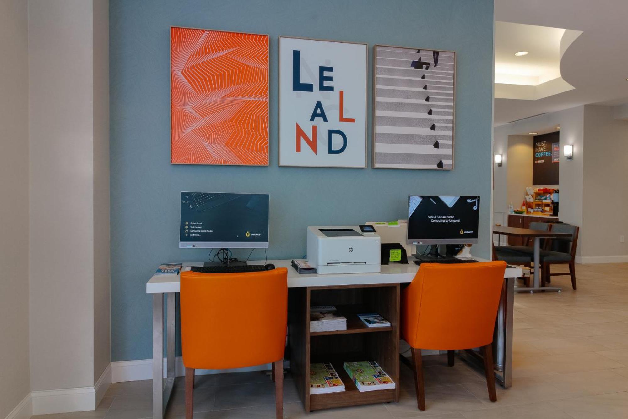Holiday Inn Express Leland - Wilmington Area By Ihg Bagian luar foto