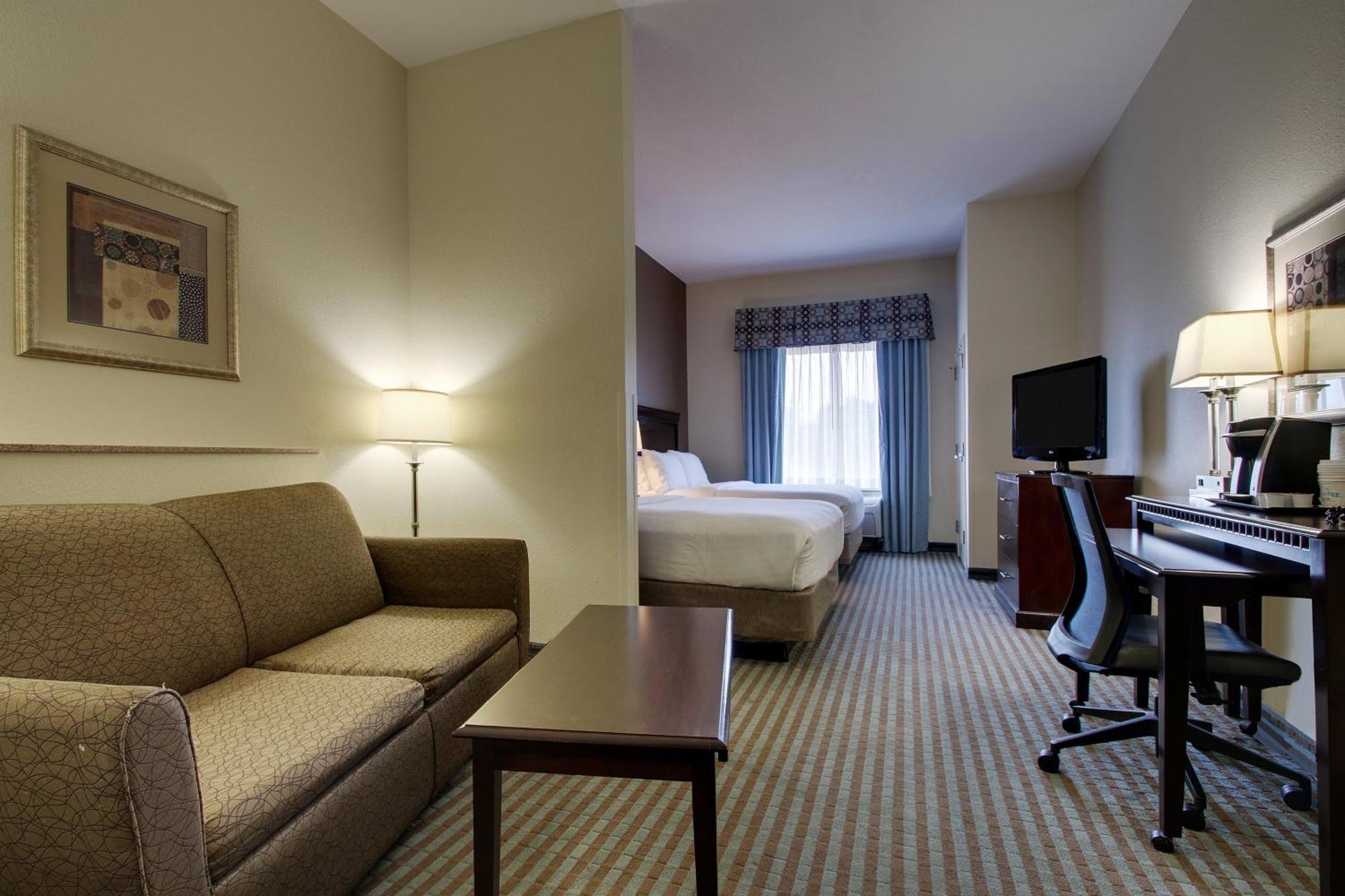 Holiday Inn Express Leland - Wilmington Area By Ihg Bagian luar foto