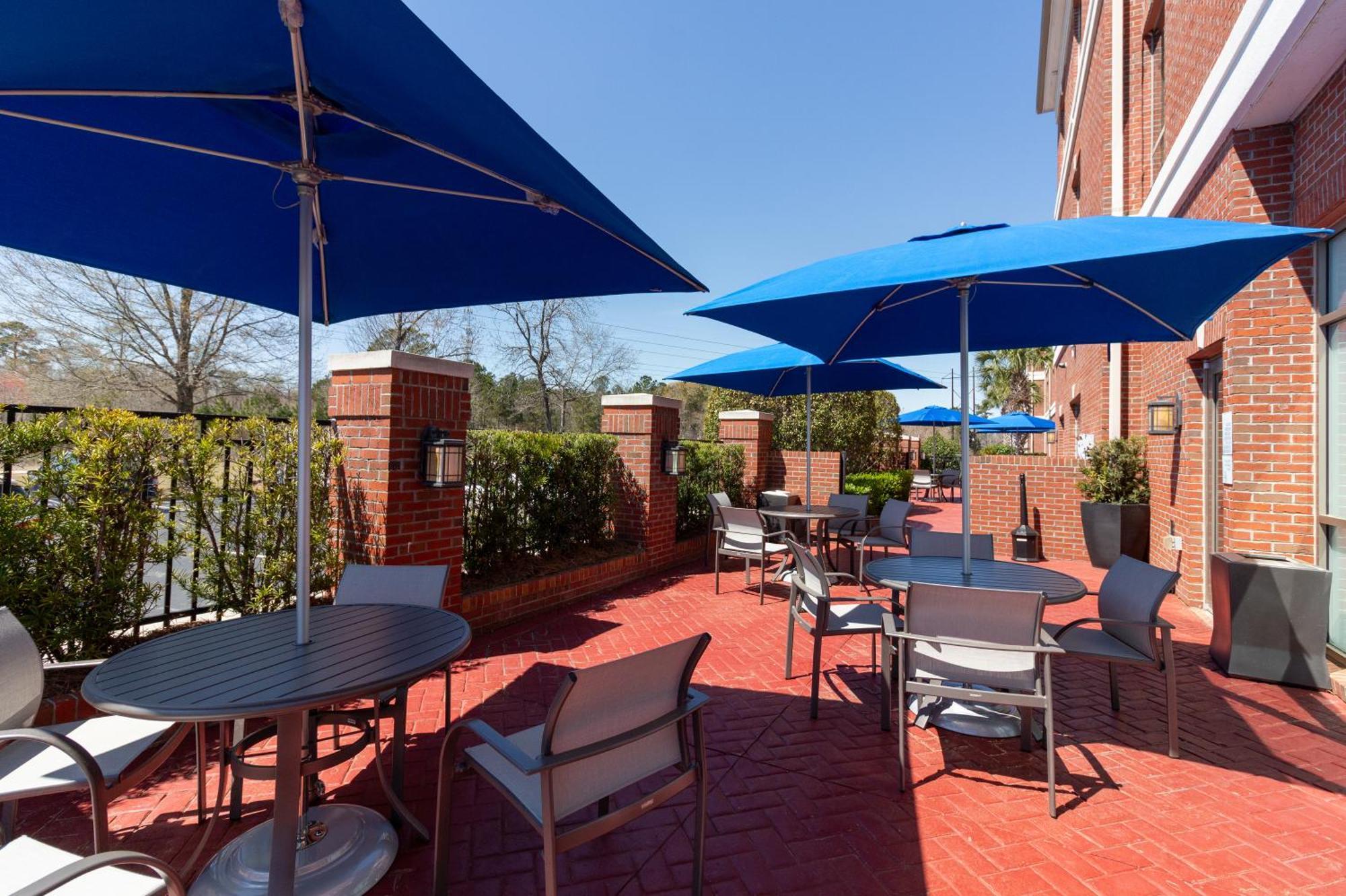 Holiday Inn Express Leland - Wilmington Area By Ihg Bagian luar foto