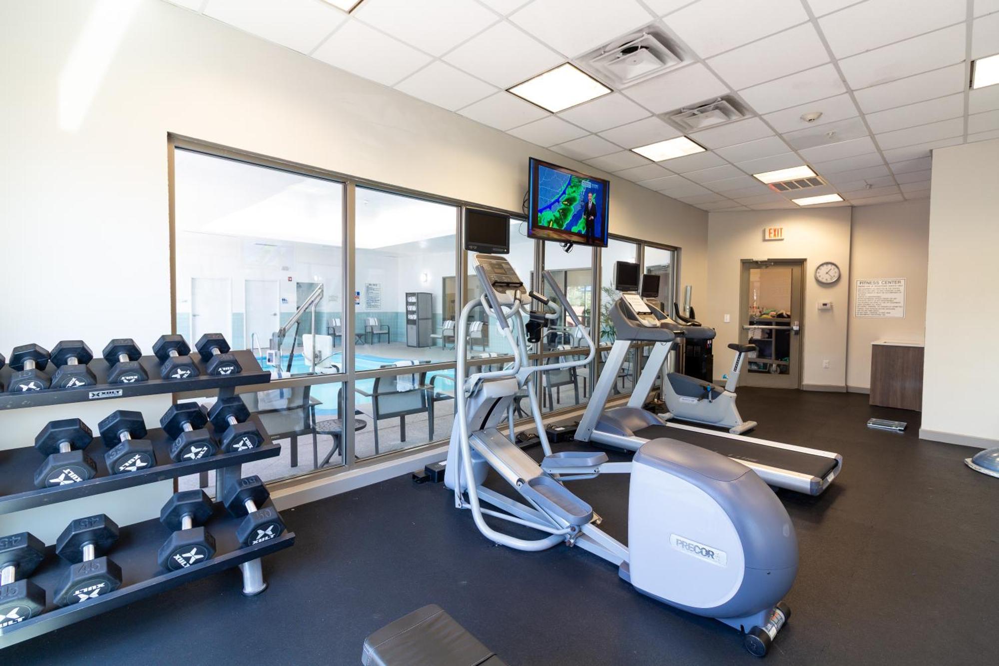 Holiday Inn Express Leland - Wilmington Area By Ihg Bagian luar foto
